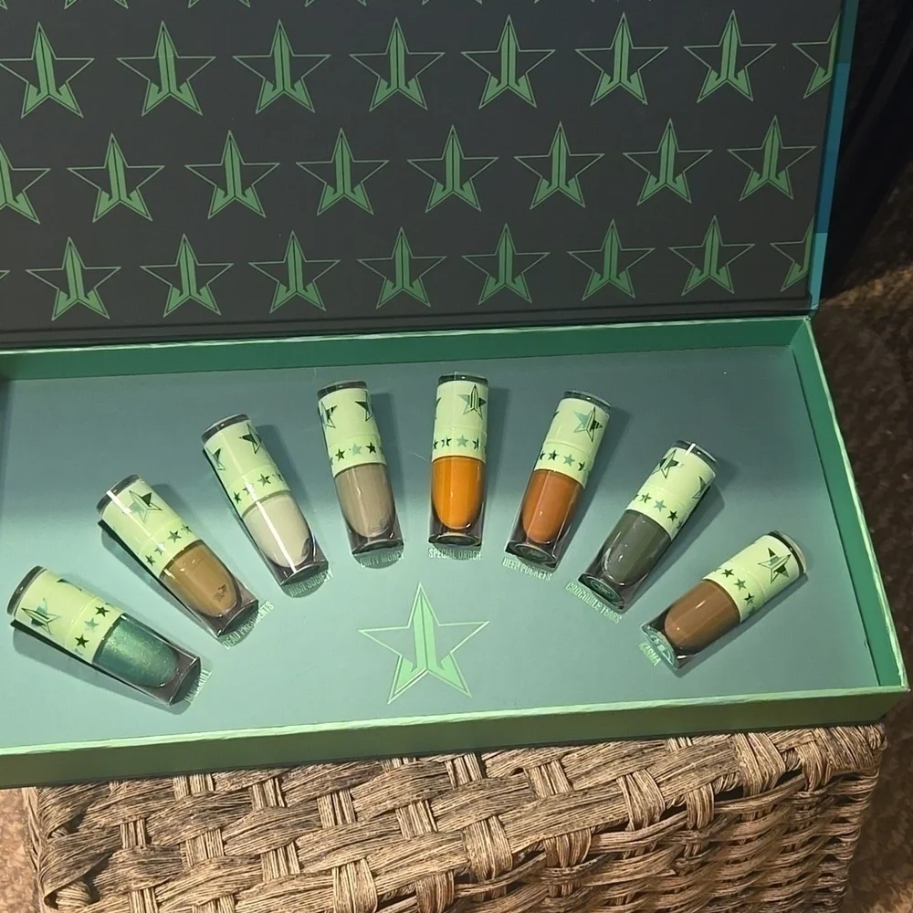 Jeffree Star-NWT-Cosmetics 